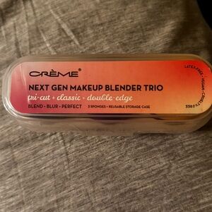 Crème Makeup Blender Trio - Purple,Orange, & Blue!!